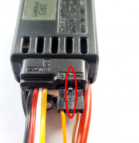Hobbywing telemetry lead -- remove the red wire